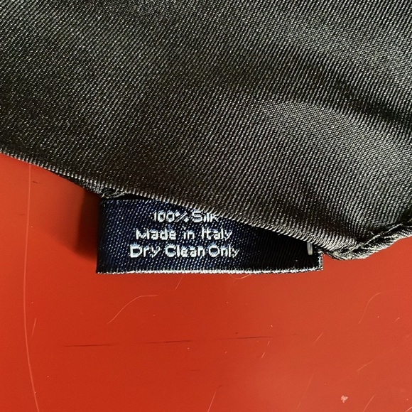 Ann Taylor + Banana Republic Silk Scarves ~ Gorgeous Flower 💐 Prints - Picture 9 of 15